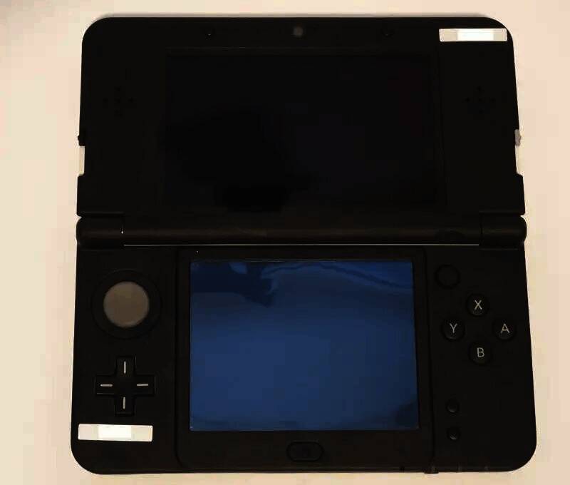 任天堂new 3DS X4和X5原型机细节图片2