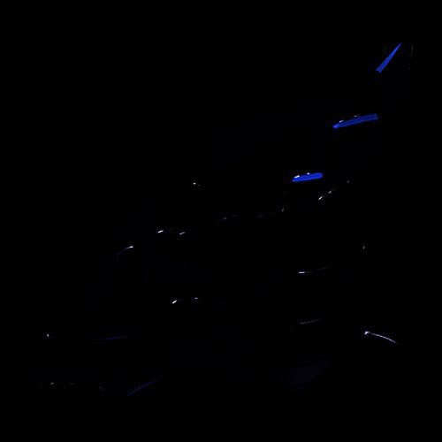 莱拉普斯刀背共鸣装备相关图片