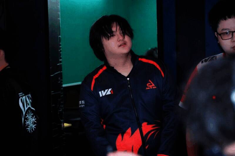 ACT_Mitaka相关图片