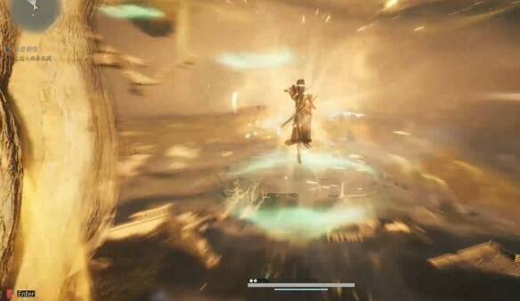 顺着绿色光圈跳跃靠近画面