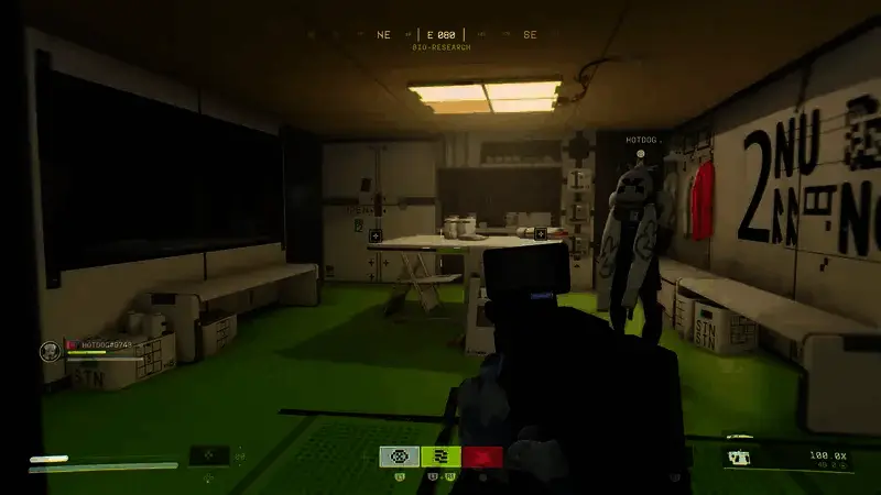 《失落星船：马拉松》相关图片2