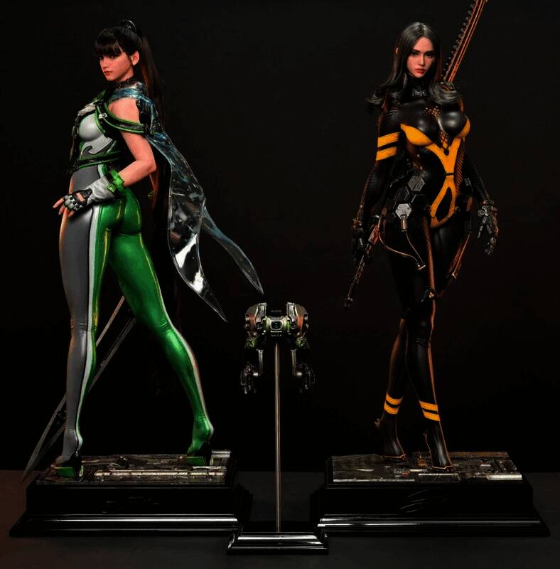 《剑星》伊芙与塔奇超写实雕像