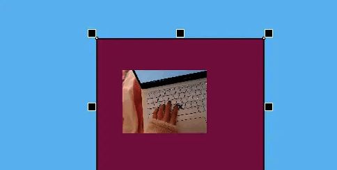 最终效果对比图，左侧为原始图形，右侧展示嵌套后的成品效果