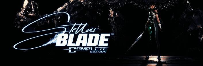 《剑星》战斗截图，主角手持光刃与敌人激战