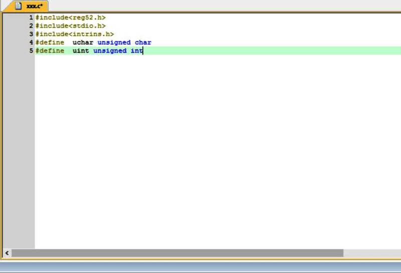 Keil uVision 5代码编辑界面截图，展示正在输入的C语言代码