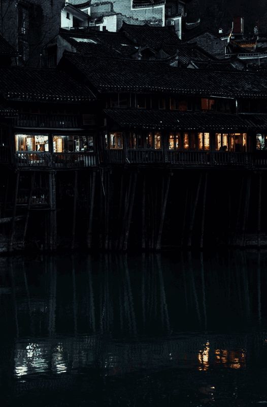 凤凰古城绝美写真场景图