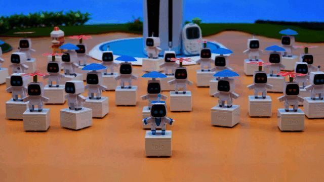 《宇宙机器人》与toio联动的趣味场景图