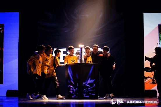 英雄联盟手游亚洲联赛第一赛季7月23日总决赛现场照片2