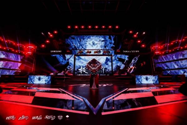 QQ飞车手游亚洲杯总决赛现场舞台