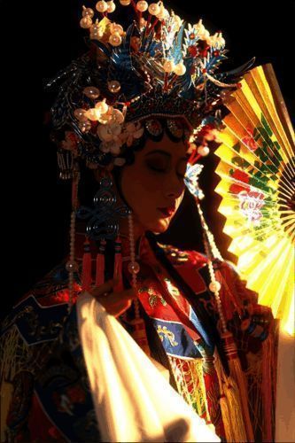 犬壹以杨贵妃为主题拍摄画面