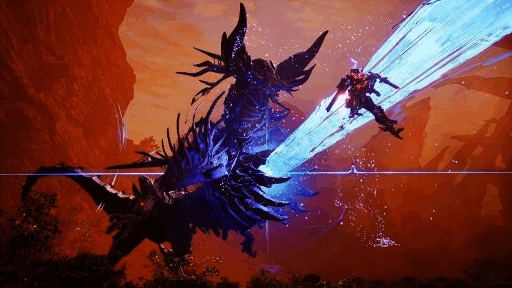 游戏战斗实机画面，多台机甲在城市废墟中激烈交火