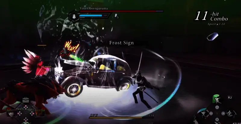 地图探索场景，角色在废墟中寻找线索，气氛紧张压抑