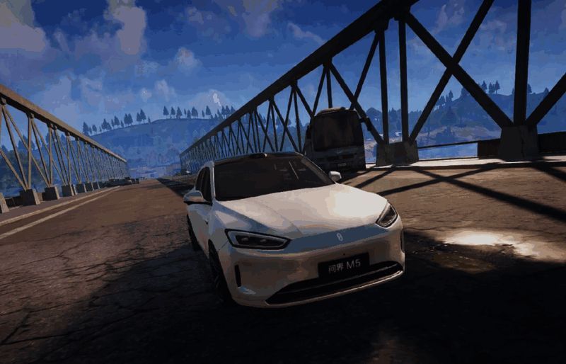 载具特写镜头，展示车辆装甲结构与高科技配置细节