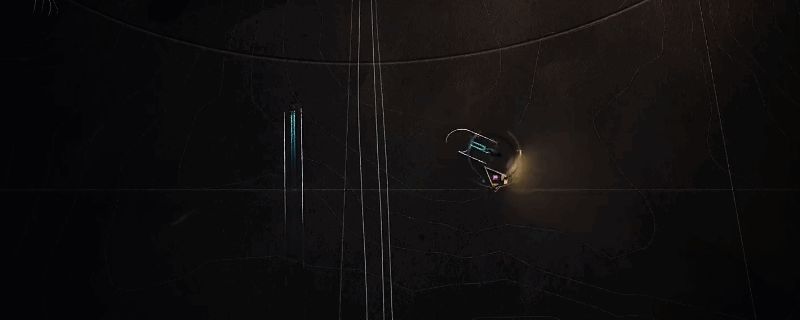 《沙丘：觉醒》游戏内世界地图界面，显示目标圆圈与下方方向箭头，清晰指示玩家行进路线