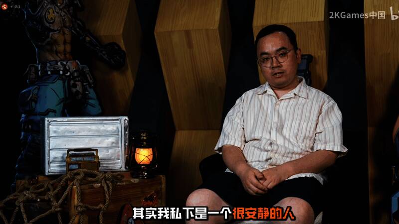 巨型Boss战场景，团队合力对抗外形狰狞的机械巨兽